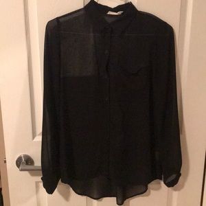 Cute going out blouse size medium